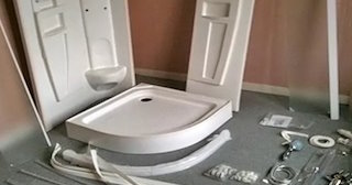 Установка и монтаж душевых кабин от 4218 руб. в Йошкар-Оле - СантехДомШкр